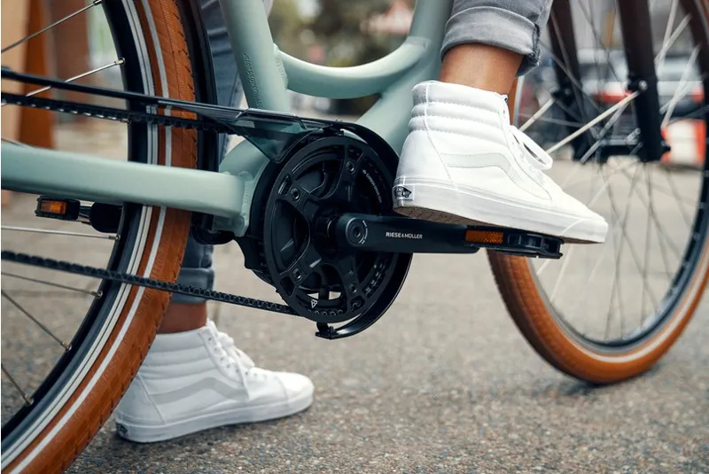 Riese and Muller Swing Automatic Electric Bike Crystal White-5